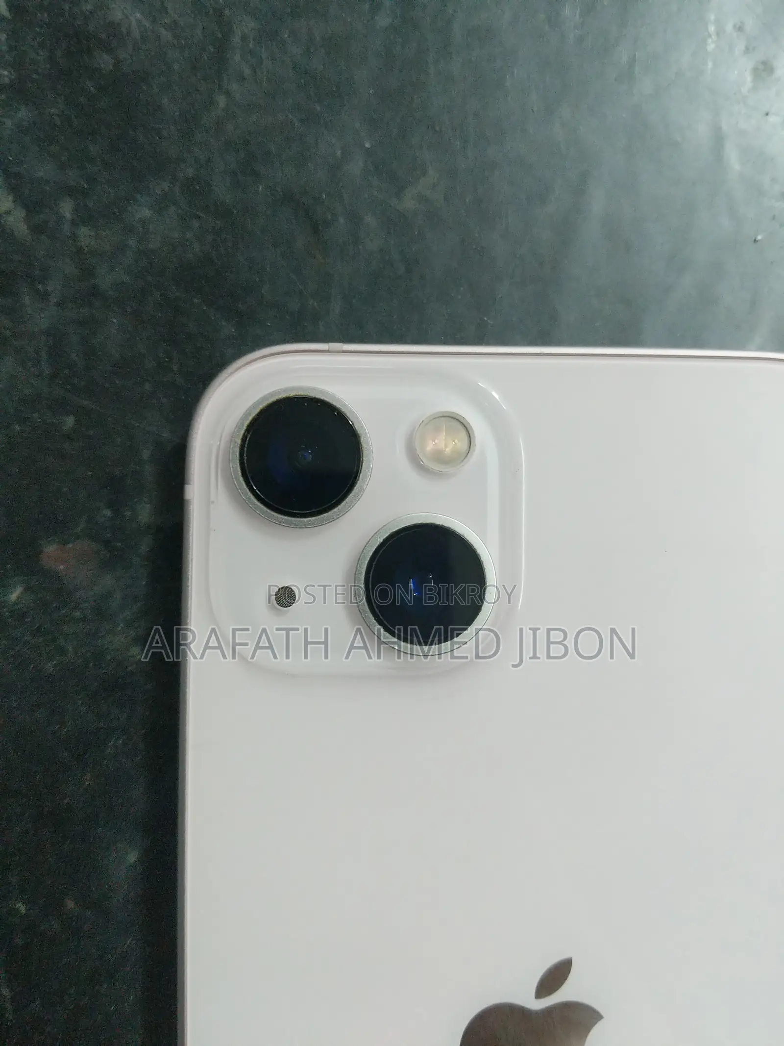 Apple iPhone 13 (Used)