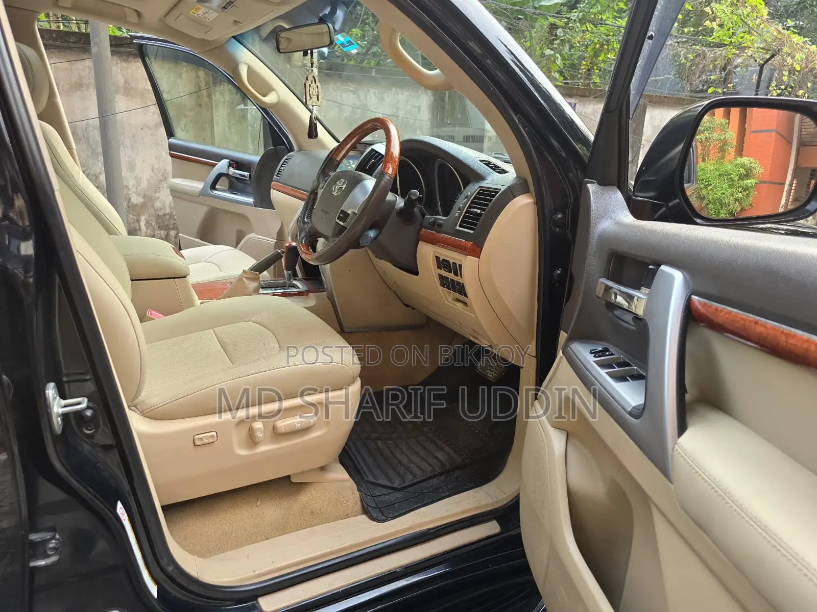 Toyota Land Cruiser VX-V8 (Diesel Turbo) 2014