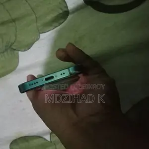 Apple iPhone 12 Mini (Used)