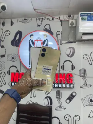 Samsung Galaxy A06 (4-64) (Used)