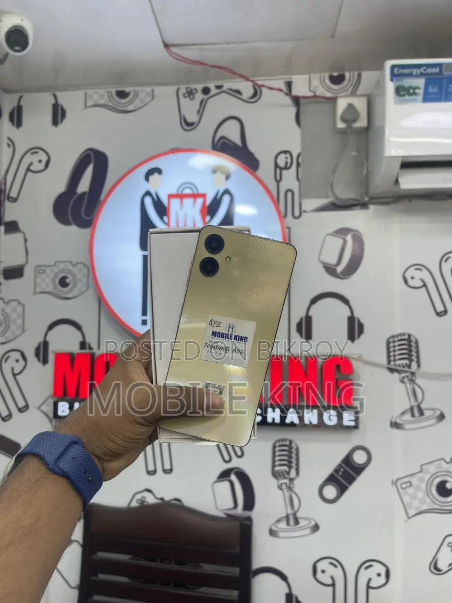 Samsung Galaxy A06 (4-64) (Used)