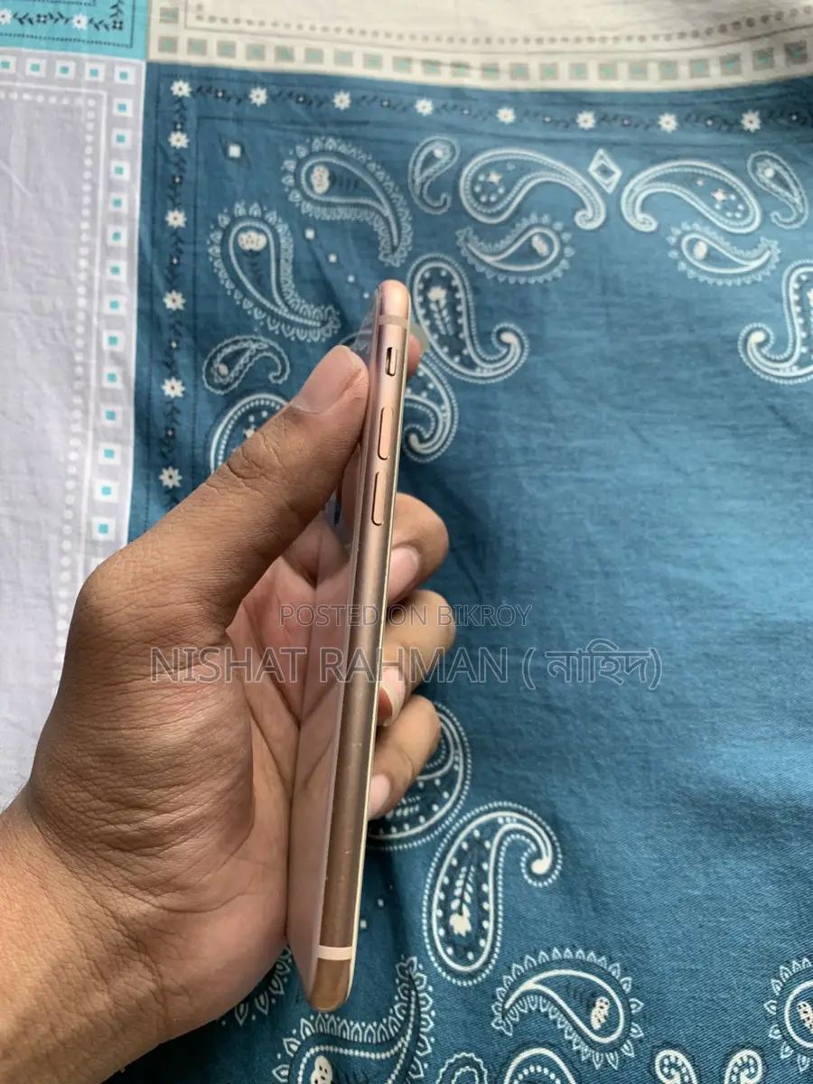 Apple iPhone 8 (Used)