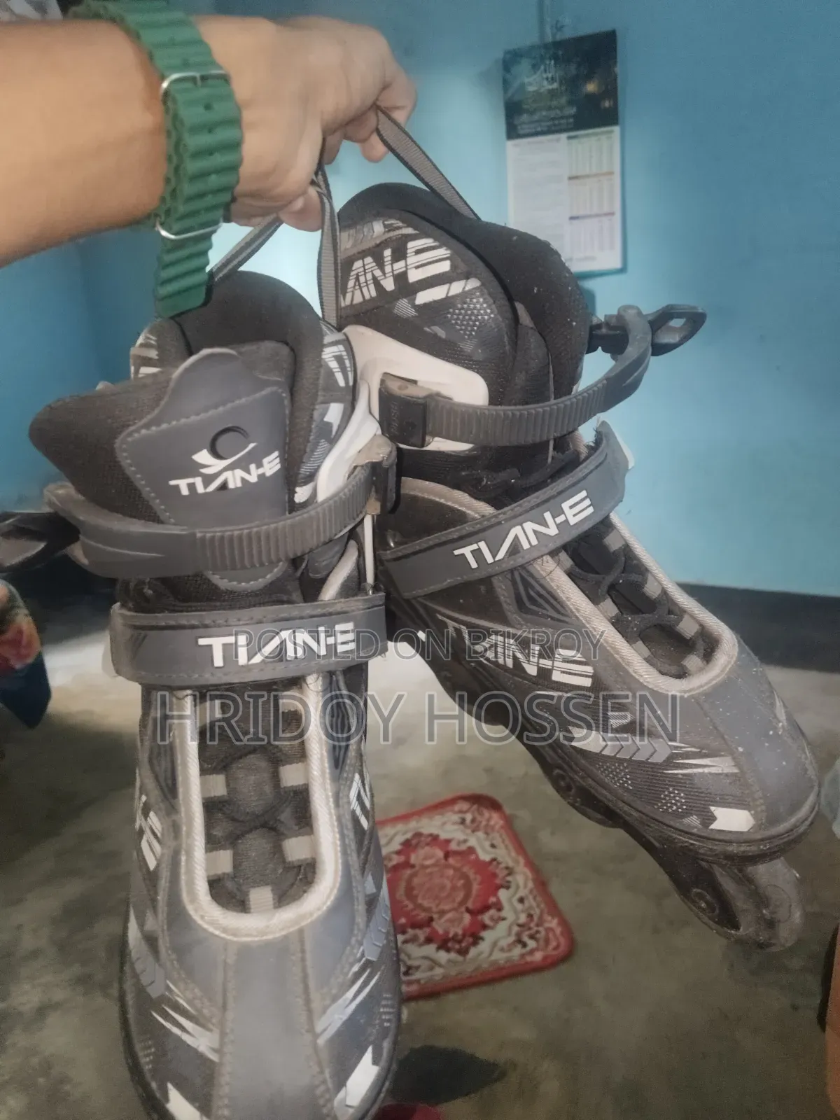 Skating Shoes