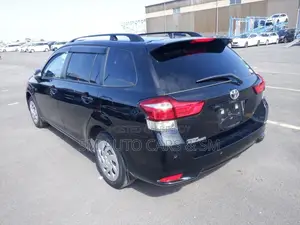 Toyota Fielder Non Hybrid EX Black 2021