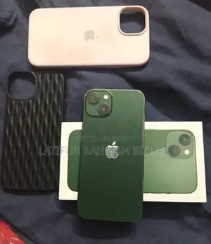 Apple iPhone 13 128 (Used)