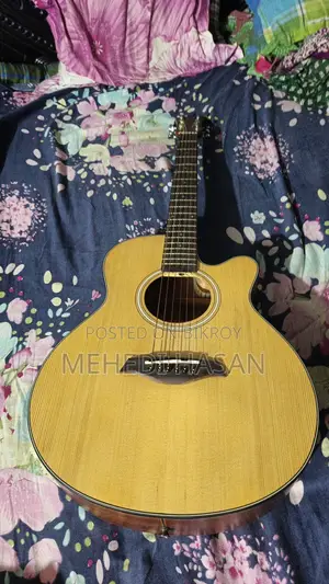 Selling my guitar, real buyers please contact