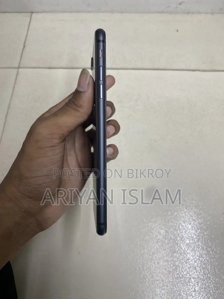 Apple iPhone 8 Plus (Used)