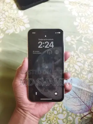 Apple iPhone 11 64 GB White