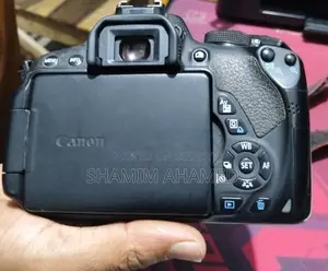 Canon EOS 700D Camera in Excellent Condition