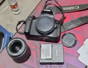 Canon EOS 700D Camera in Excellent Condition