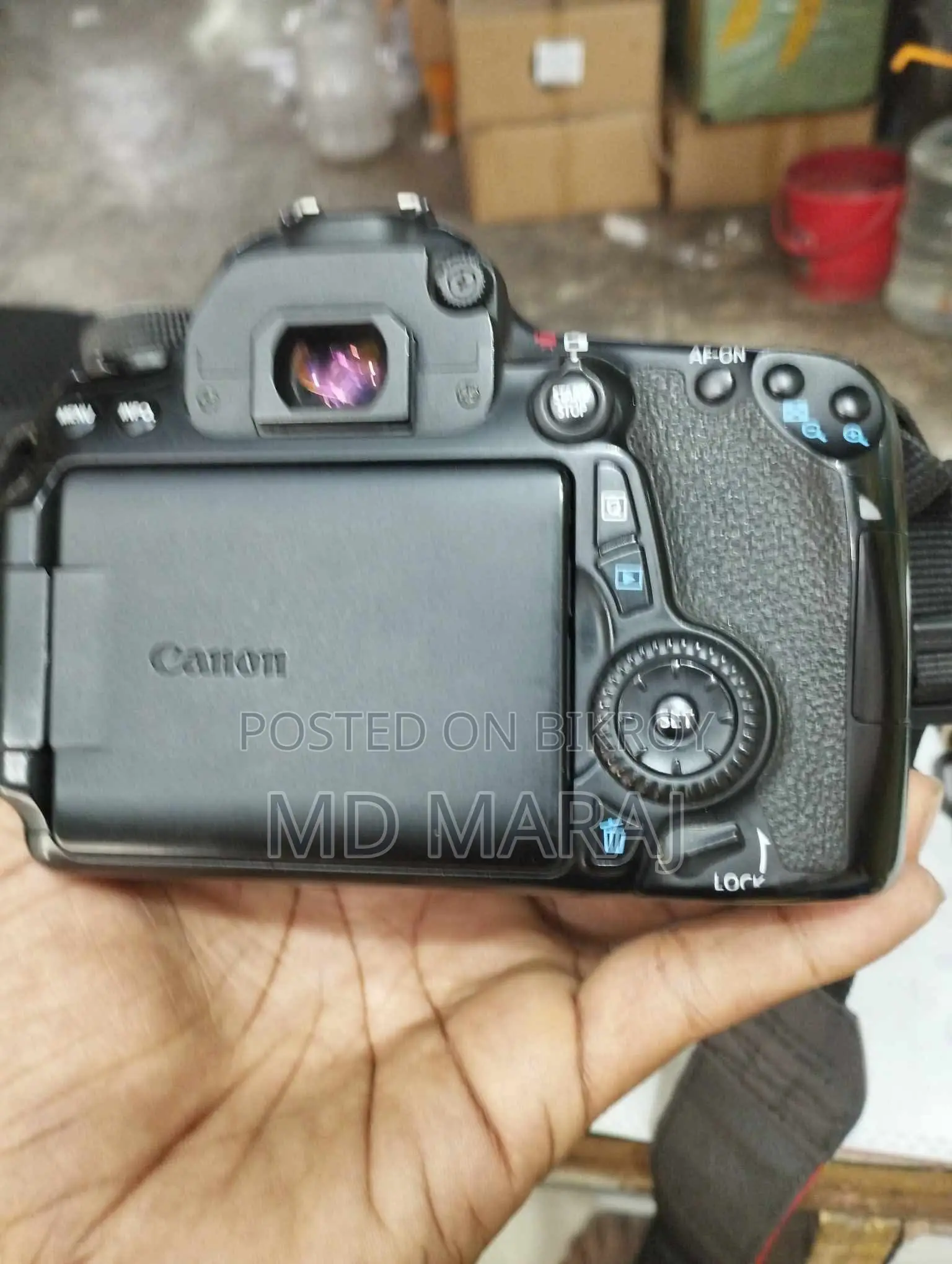 Canon 70D with STM prime lens