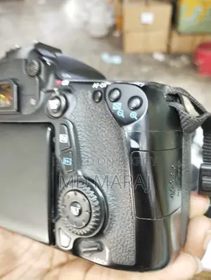 Canon 70D with STM prime lens