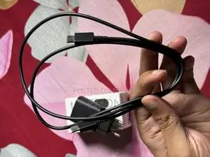 25w Pd Adapter + Cable Usb C to C
