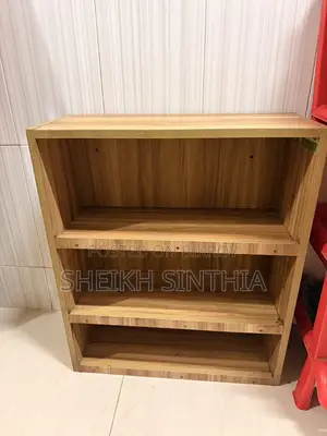 কাঠ ও প্লাস্টিকের ক্যাবিনেট