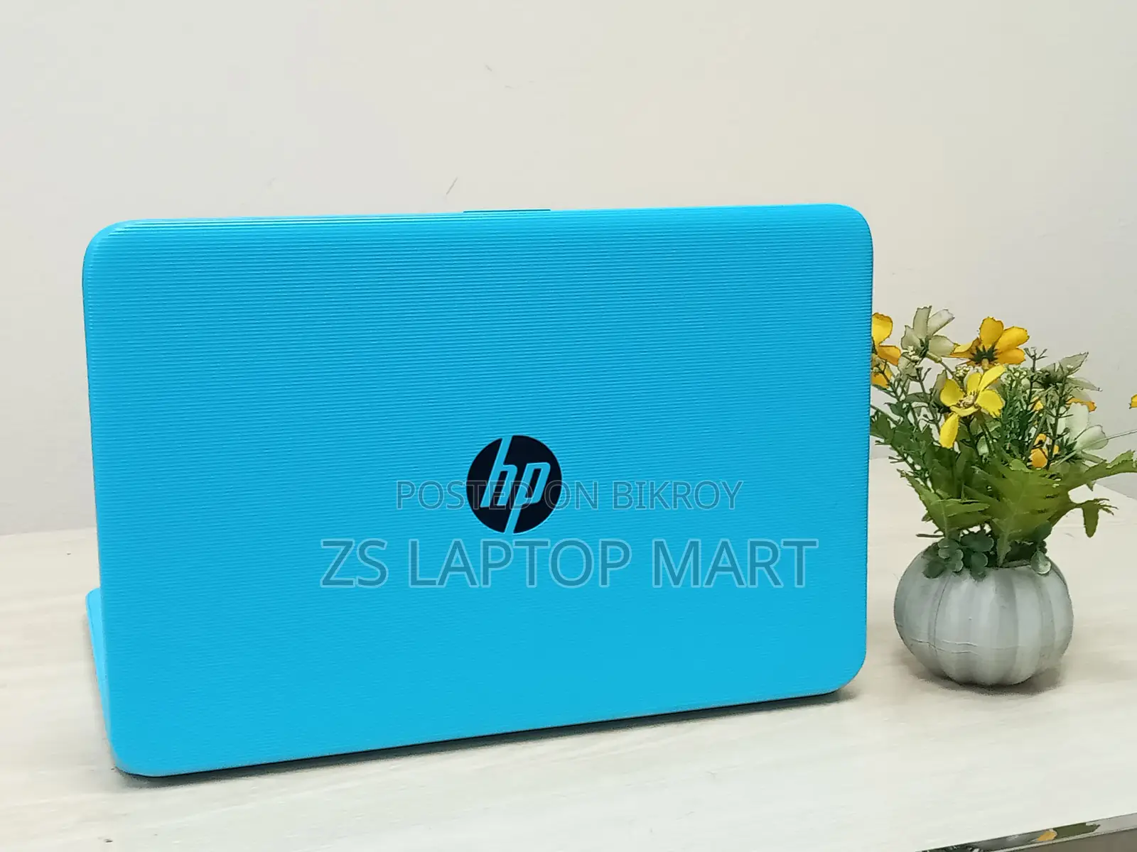 HP Laptop 4GB/32GB Memory Card Slot Available