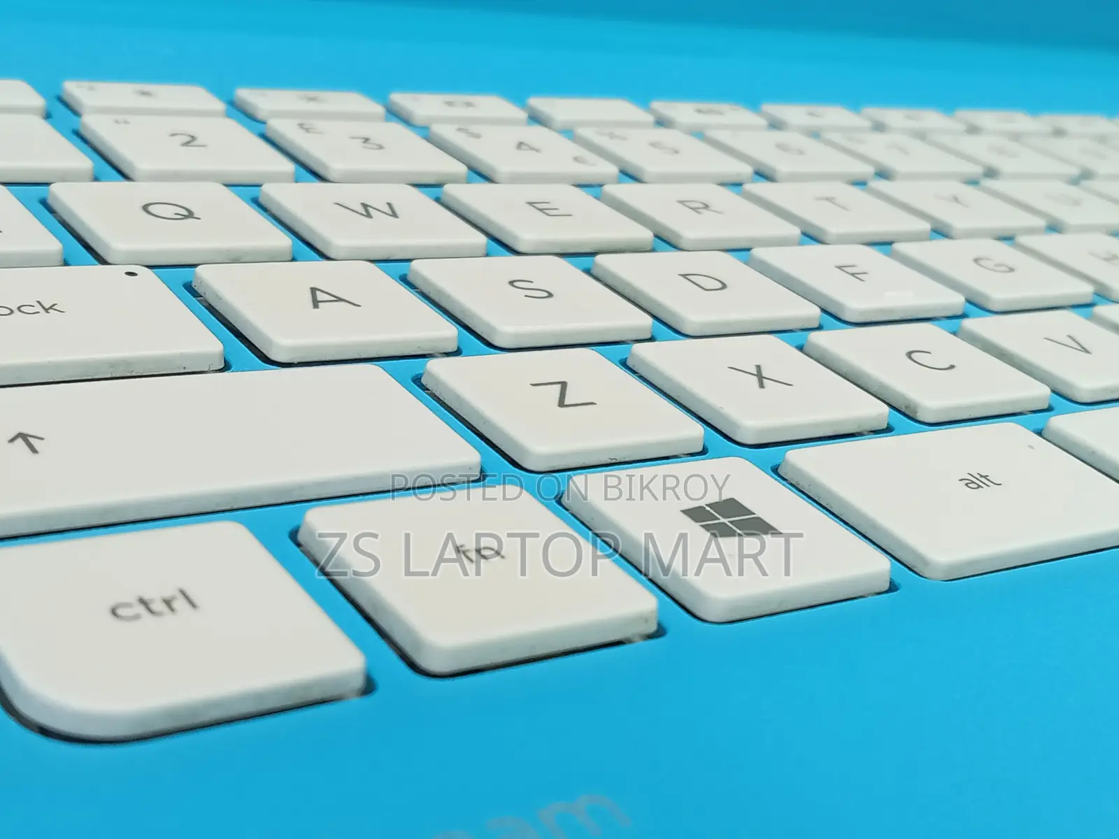 HP Laptop 4GB/32GB Memory Card Slot Available