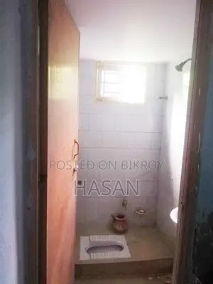 Single-room bachelor apartment for rent