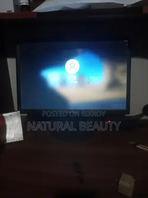 Desktop computer