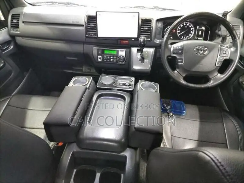 Toyota Hiace SUPER GL 2020