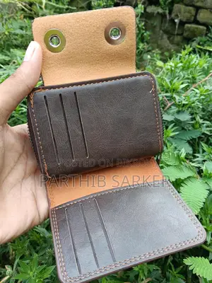 Premium Chain Card Wallet