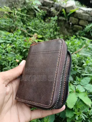 Premium Chain Card Wallet