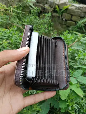Premium Chain Card Wallet