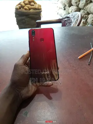 Vivo y11s (Used)
