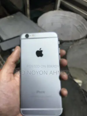 Apple iPhone 6 . (Used)