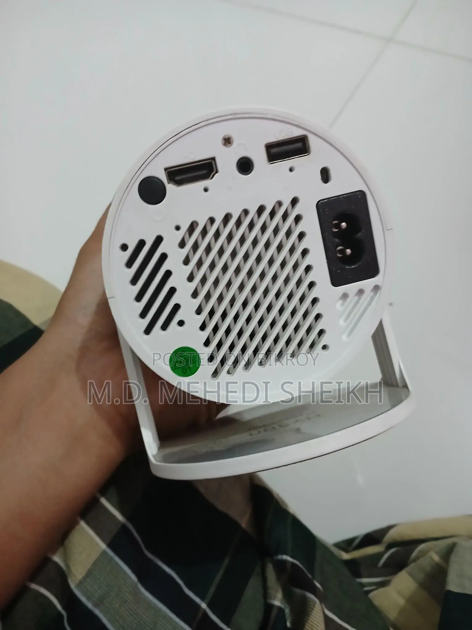 Hy 300 Projector