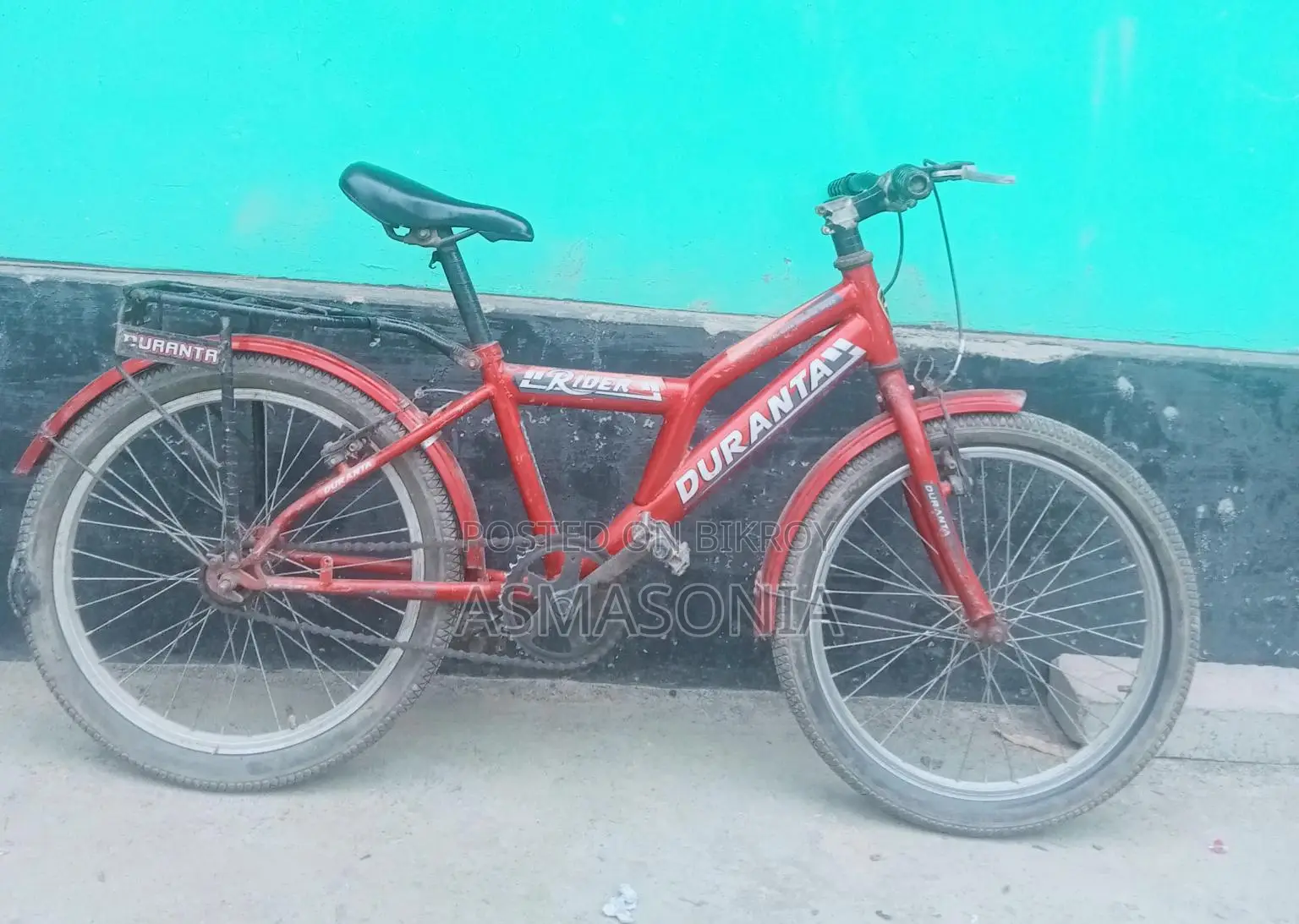 বিকրির জন্য একটি সাইকেল