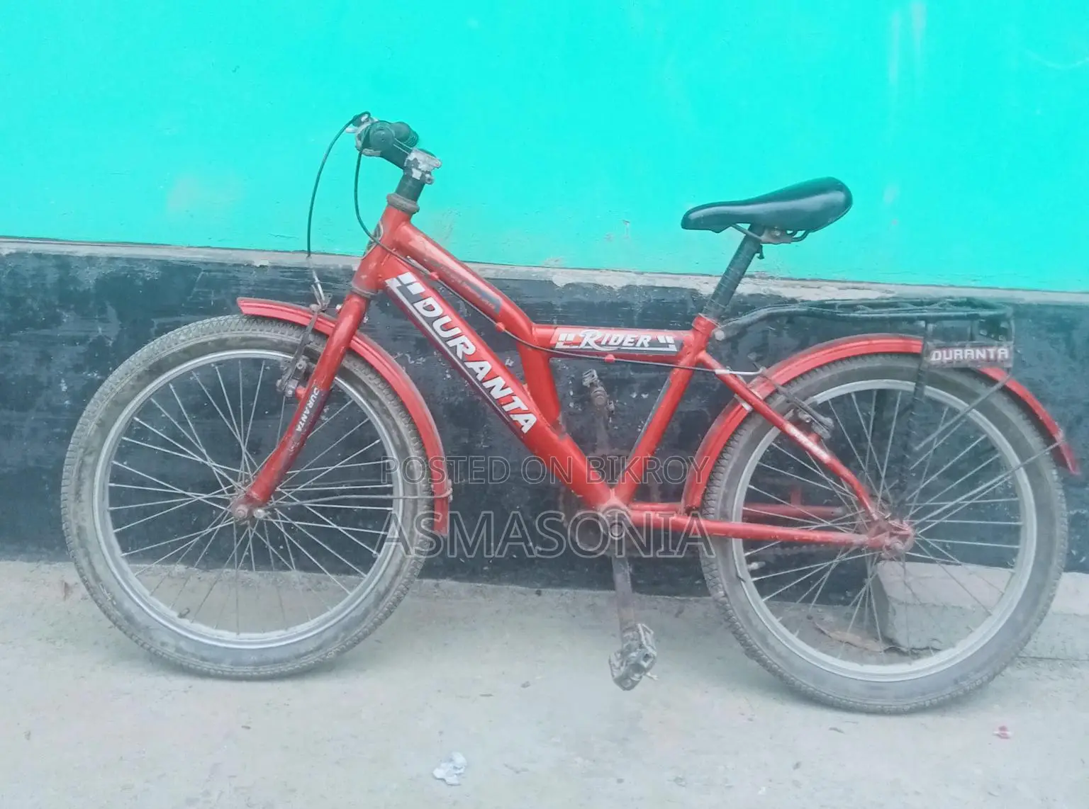 বিকրির জন্য একটি সাইকেল