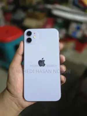 Apple iPhone 11 . (Used)