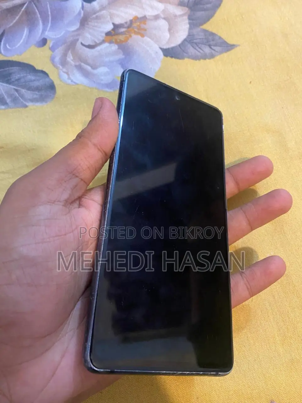 Samsung Galaxy S20 FE (Used)