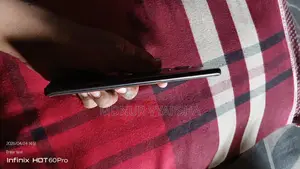 Vivo V29 5G 8/256 (Used)