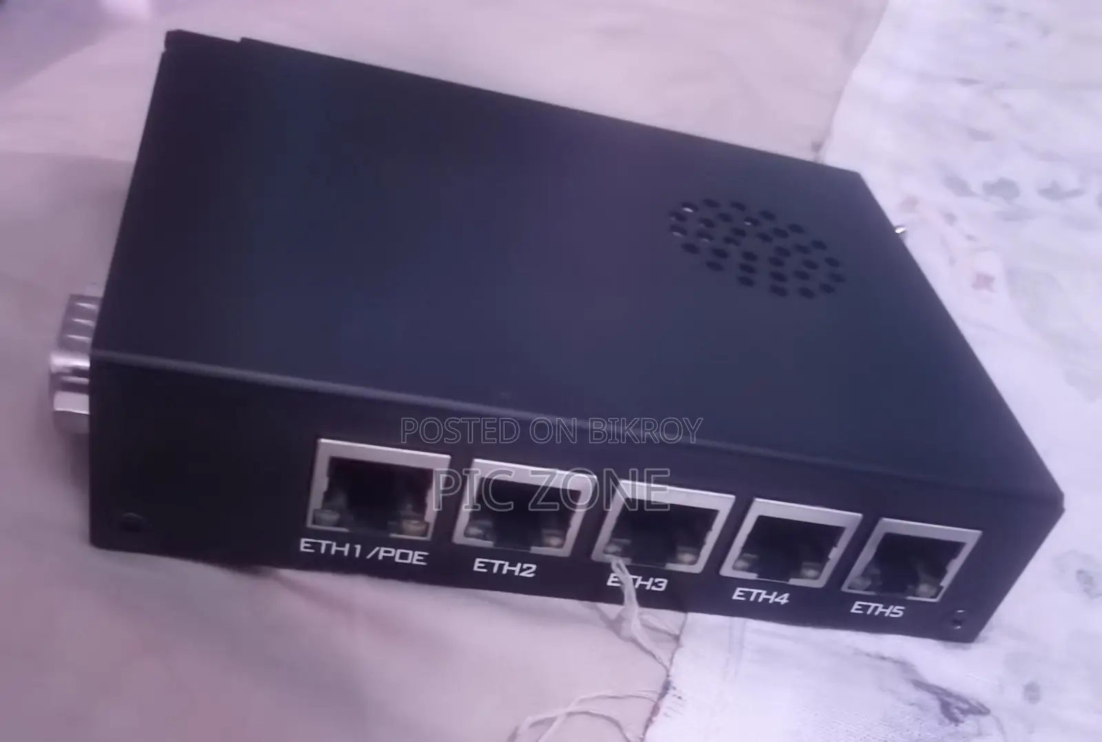 রাউটার Mikrotik 450 Gx4
