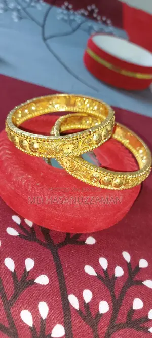 21 Karat Gold