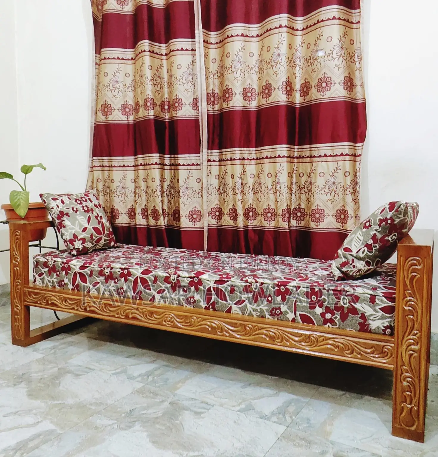 Teak Wood Divan