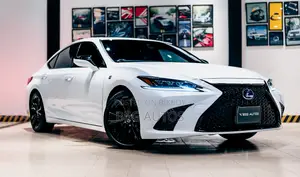Lexus ES 300h 2019