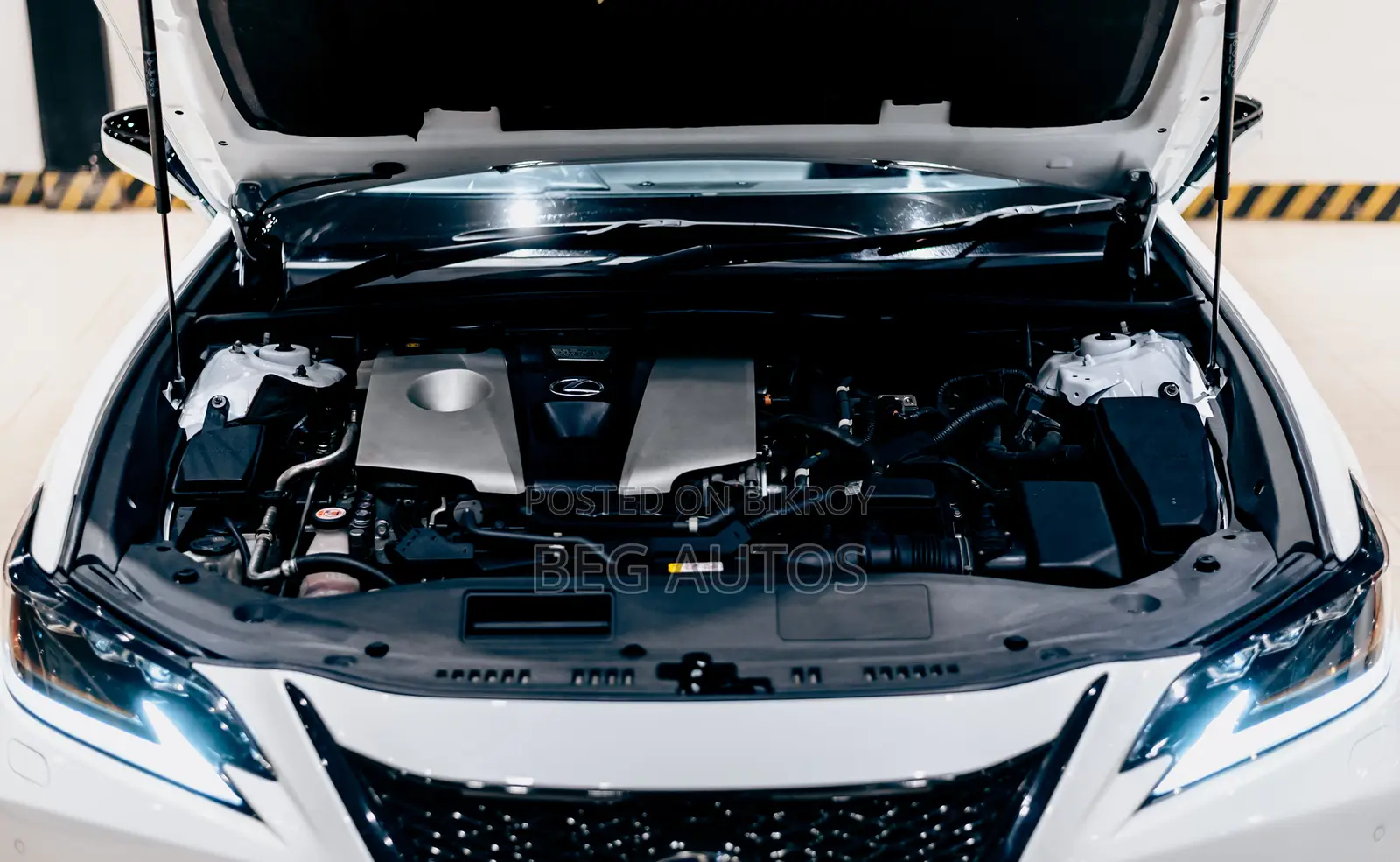 Lexus ES 300h 2019