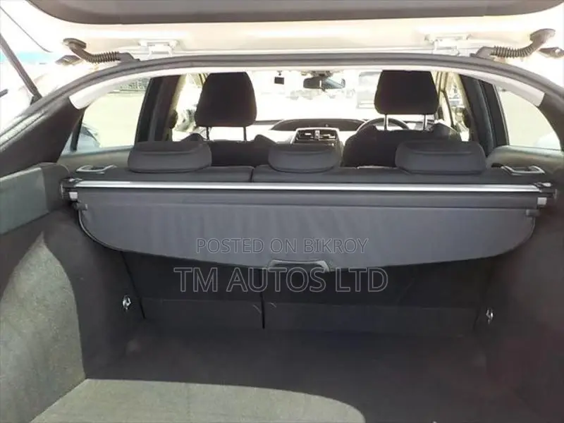 Toyota Prius S LED PKG 4.0 PEARL 2020