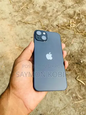 Apple iPhone 13 (Used)