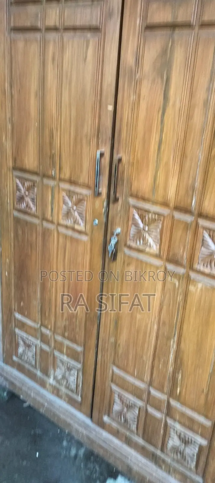 Teak Wood Almirah