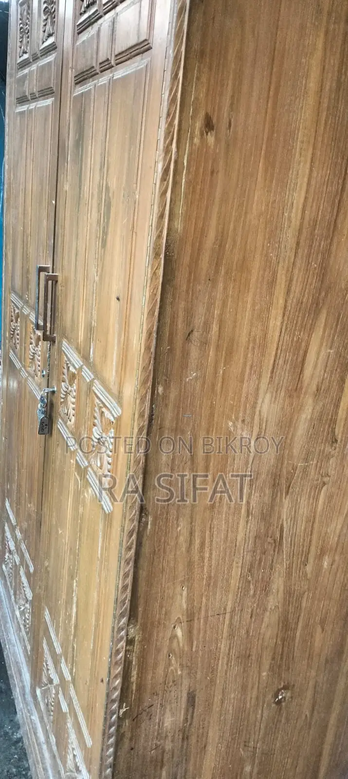 Teak Wood Almirah
