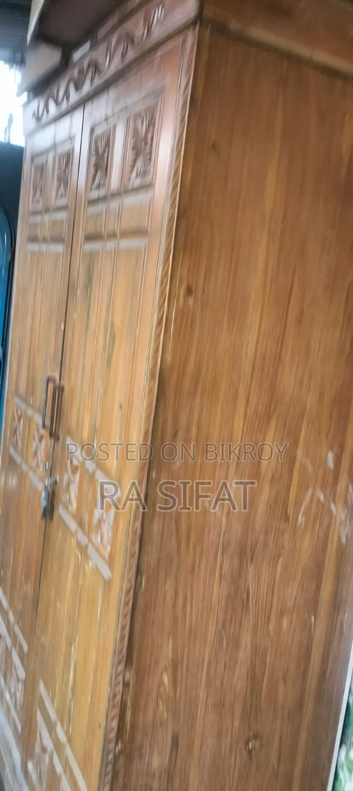 Teak Wood Almirah