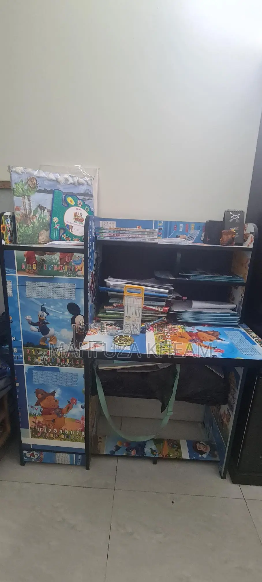 Kids Reading Table