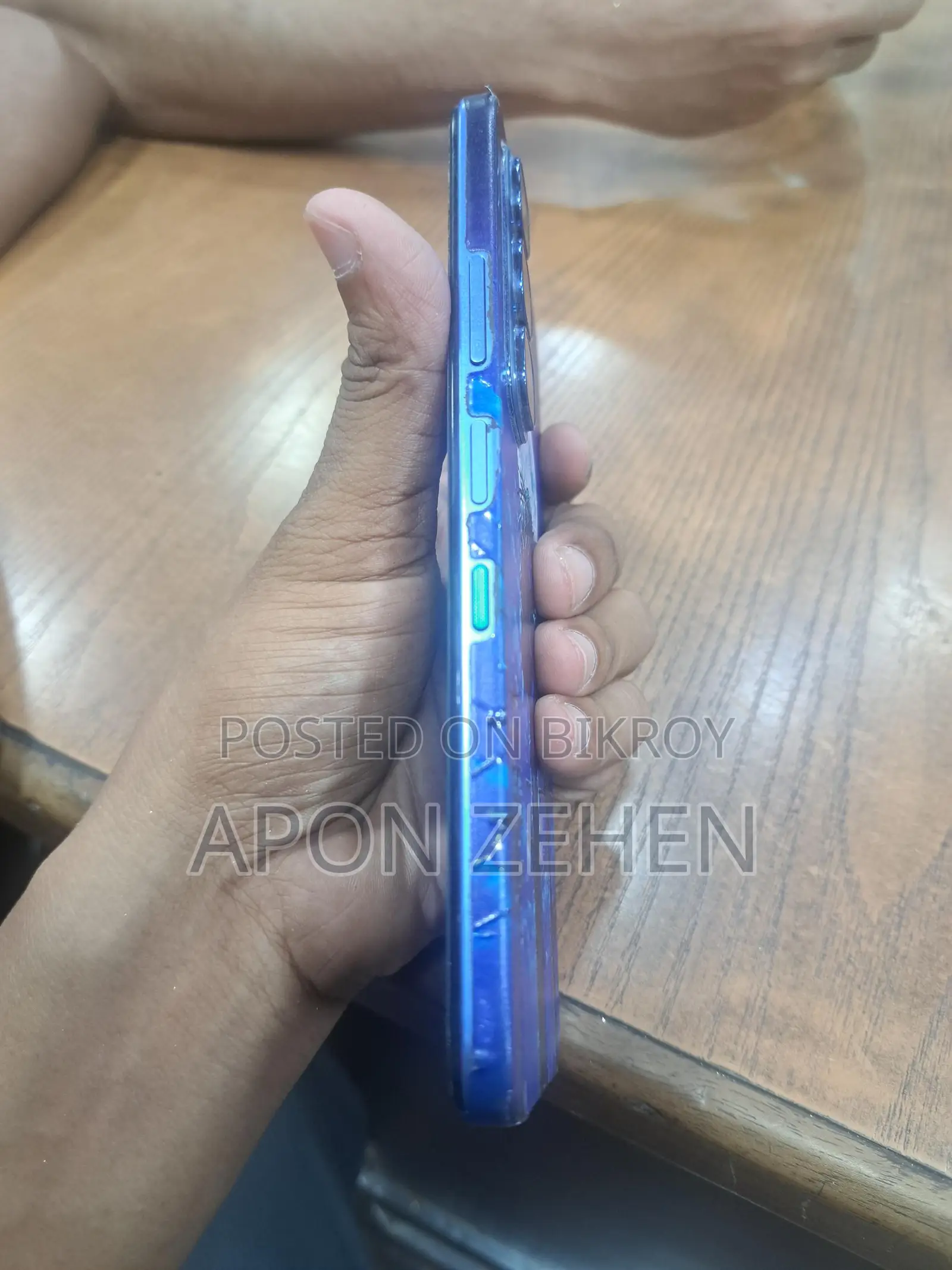 Infinix Hot 60i 6/128 5G (Used)