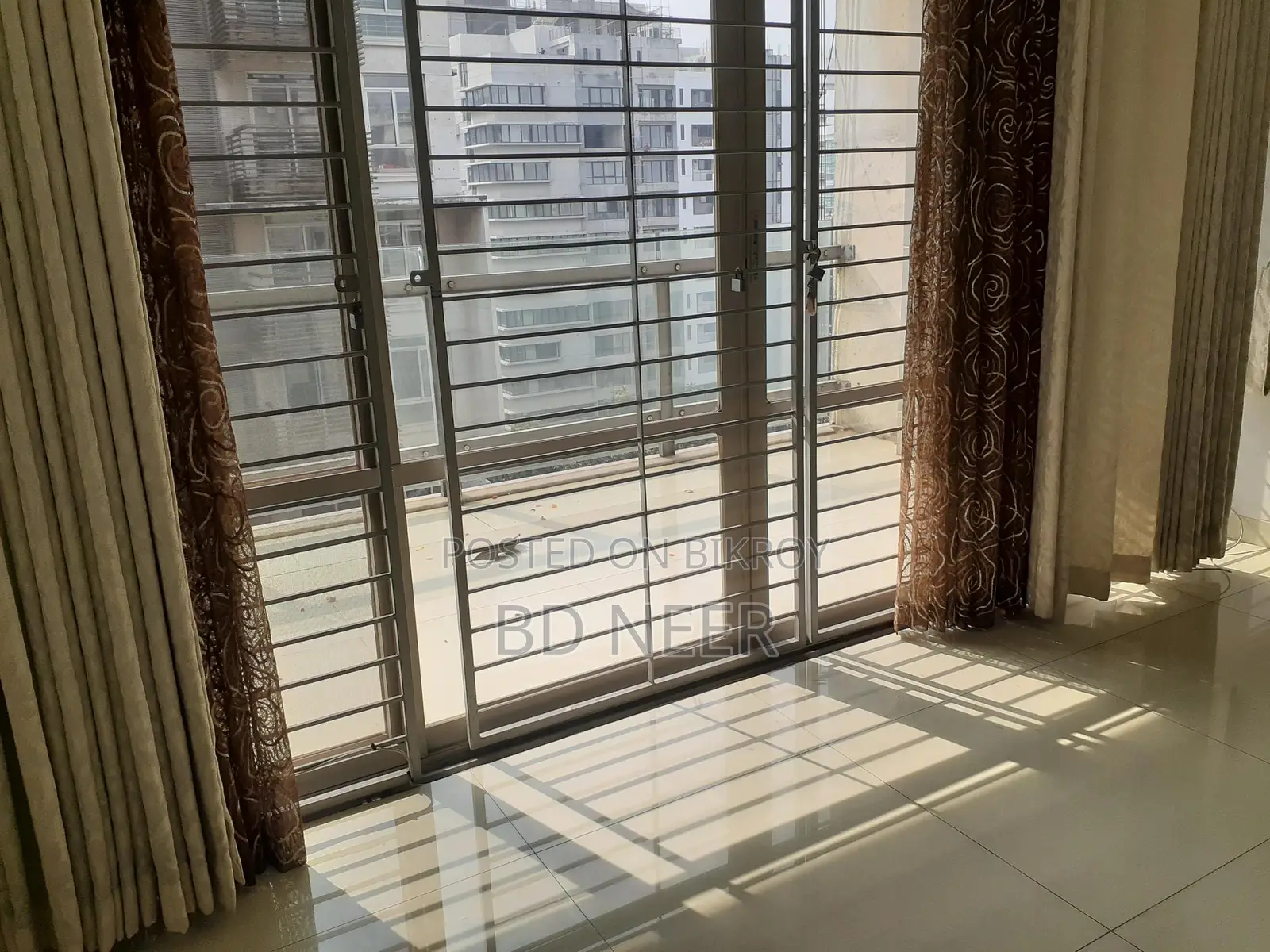 4-Bedroom Apartment Rent in Gulshan-2