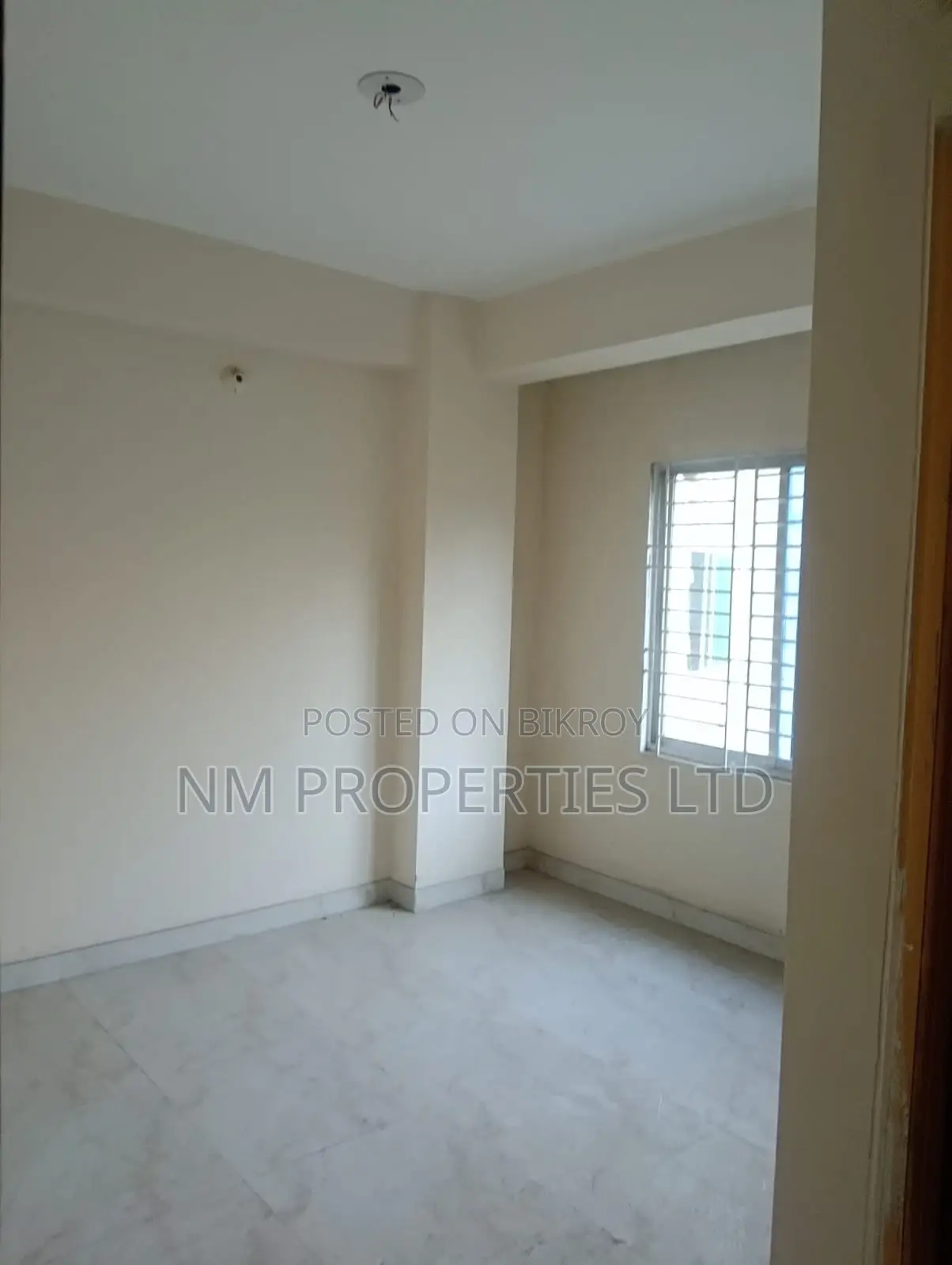 Prime Location Ready Flat for Sale in Shewrapara, Mirpur