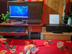 Desktop Computer Samsung AiO 24 8GB Intel Core I5 HDD 1TB