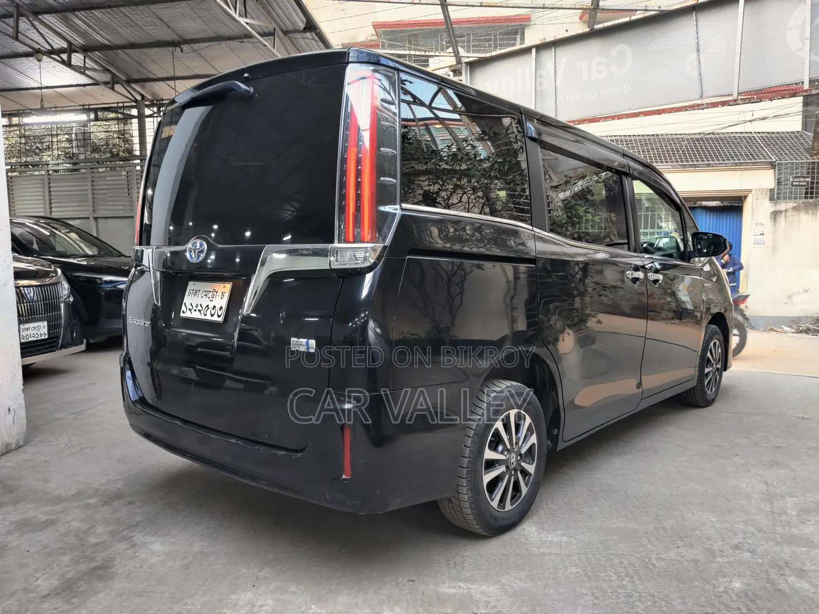 Toyota Esquire GI 2018